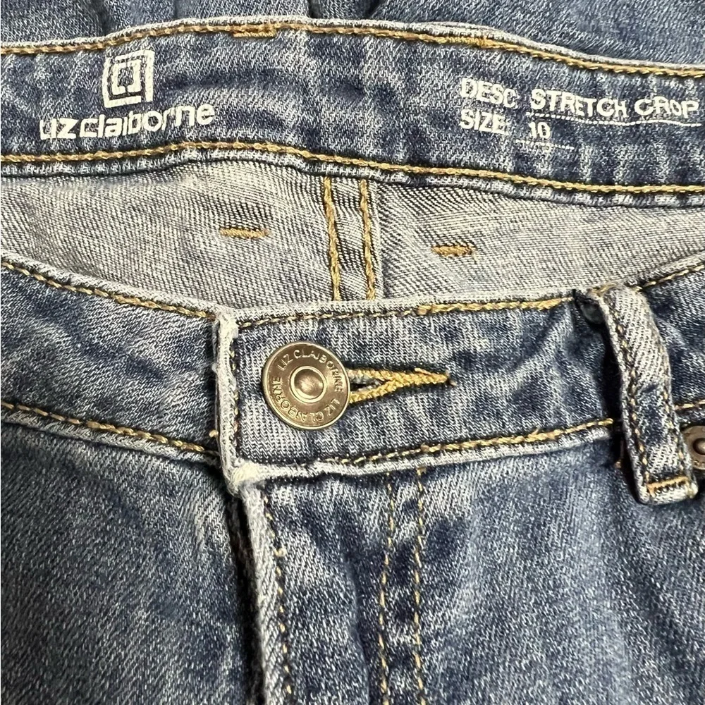 Liz Claiborne Stretched Cropped Jeans Size 10 Women's